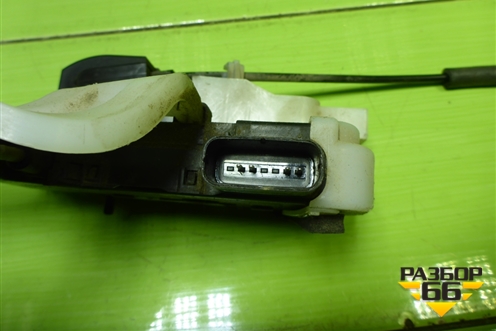 Замок двери задней правой (814202Y010) для Hyundai ix 35 с 2010г (Ай икс 35)