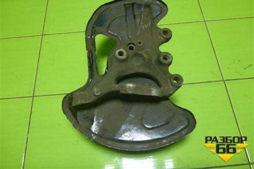 Кулак поворотный передний правый для Mercedes Benz E-Klass C207 (купе) с 2009г (Е Купе)