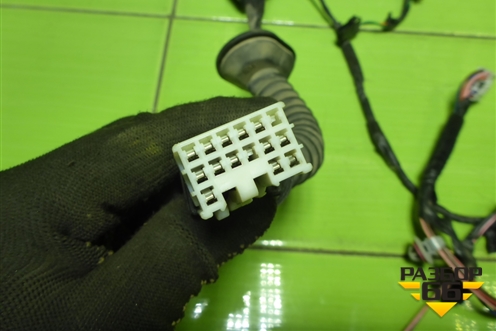 Проводка двери задней правой (916602Y040) для Hyundai ix 35 с 2010г (Ай икс 35)