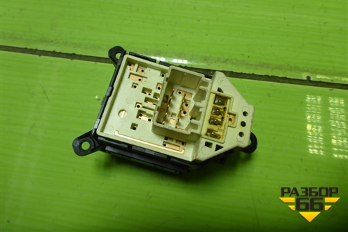 Переключатель регулировки зеркал (3834801110) для Hyundai ix 35 с 2010г (Ай икс 35)