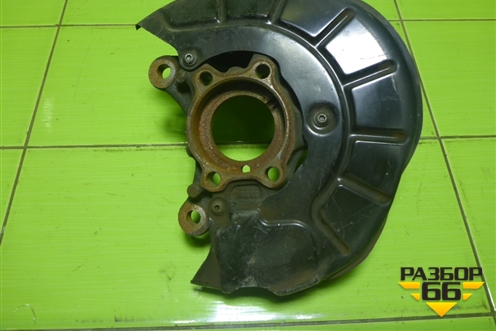 Кулак поворотный передний левый для Volkswagen Tiguan с 2011-2016г (Тигуан)