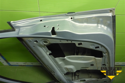 Дверь передняя правая (7751473729) для Renault Megane 2 с 2002-2009г (Меган)