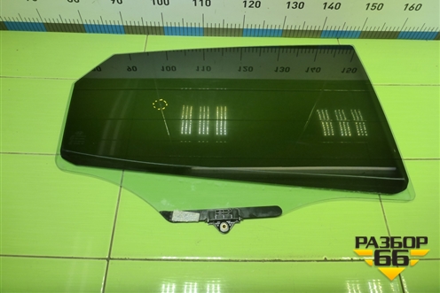 Стекло двери задней правой (834212Y000A) для Hyundai ix 35 с 2010г (Ай икс 35)