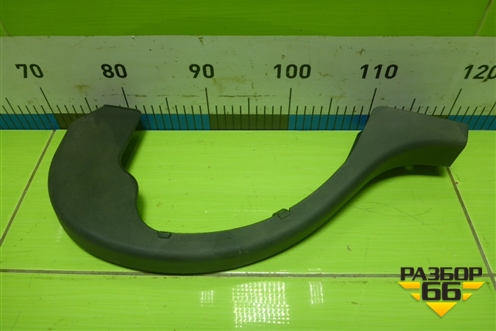 Накладка внутренняя (петли крышки багажника правая) (A2048210289) для Mercedes Benz C-Klass W204 с 2007-2014г (Ц)