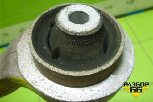 Рычаг передний правый нижний (8E0407696E) для Audi A4 (В7) с 2004-2009г (А4)