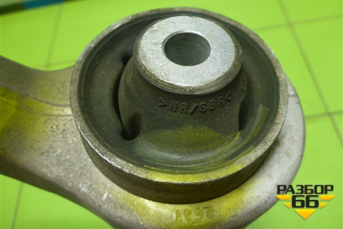 Рычаг передний левый нижний (8E0407695E) для Audi A4 (В7) с 2004-2009г (А4)