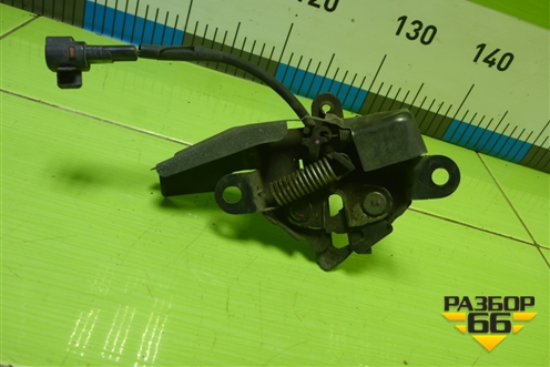 Замок капота (5351002560) для Toyota Corolla (E18) с 2012-2019г (Королла 180)