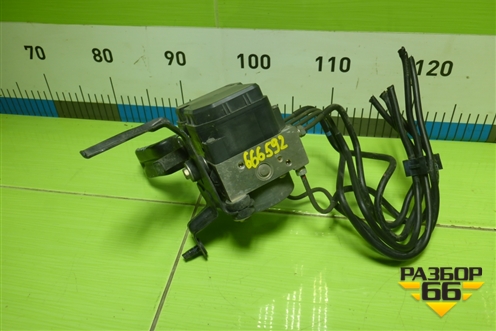 Блок ABS (4451002410) для Toyota Corolla (E18) с 2012-2019г (Королла 180)