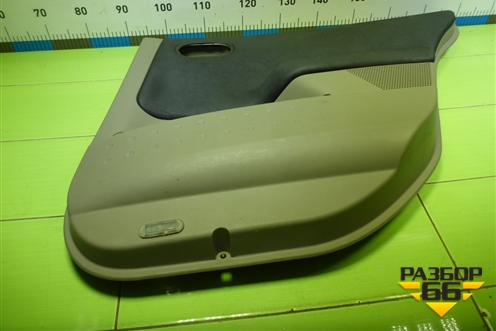 Обшивка двери задней правой под электрику (со шторкой седан) (156016641) для Renault Megane 2 с 2002-2009г (Меган)