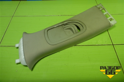 Обшивка стойки центральная верхняя левая (8200034957) для Renault Megane 2 с 2002-2009г (Меган)