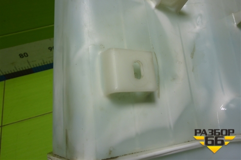 Бачок омывателя лобового стекла (KD3567480) для Mazda CX 5 с 2017г (СХ5)