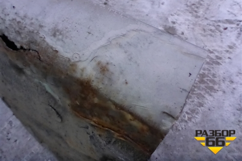 Порог со стойкой правый для Renault Megane 2 с 2002-2009г (Меган)