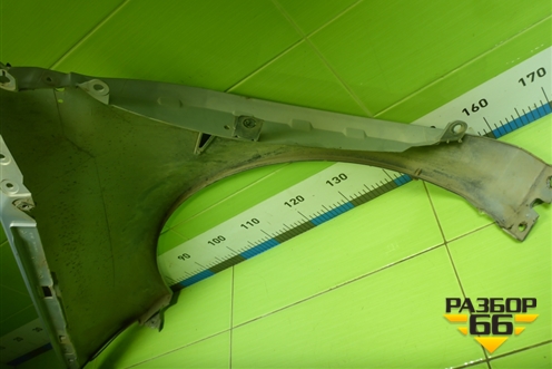 Крыло переднее правое (8200495406) для Renault Megane 2 с 2002-2009г (Меган)