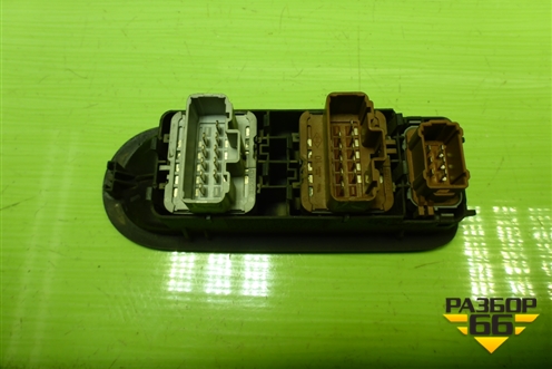 Модуль управления стеклоподъёмниками для Renault Megane 2 с 2002-2009г (Меган)