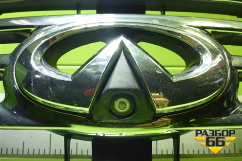 Решетка радиатора (под камеру) (623101LA0A) для Infiniti Infiniti QX56/QX80 (Z62) с 2010г (Ку икс56/80)