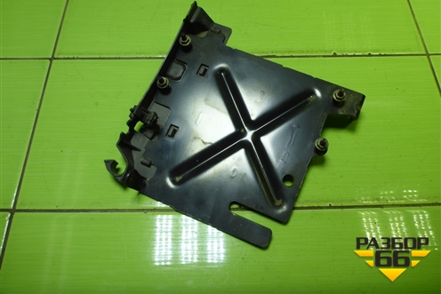 Кронштейн блока управления двигателем (8200467408) для Renault Megane 2 с 2002-2009г (Меган)
