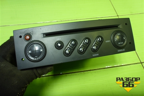 Магнитола (8200483757) для Renault Megane 2 с 2002-2009г (Меган)