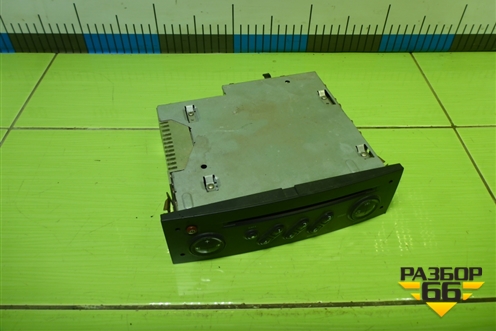 Магнитола (8200483757) для Renault Megane 2 с 2002-2009г (Меган)