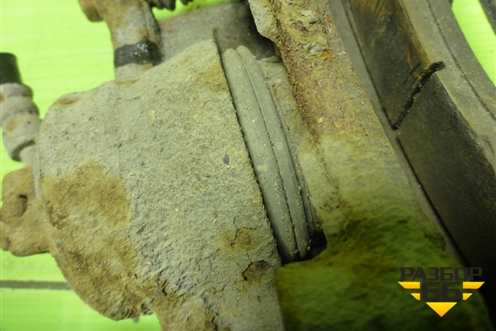 Суппорт передний правый для Renault Megane 2 с 2002-2009г (Меган)