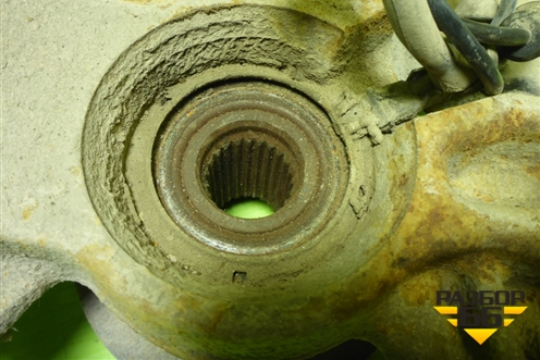 Кулак поворотный передний правый для Renault Megane 2 с 2002-2009г (Меган)