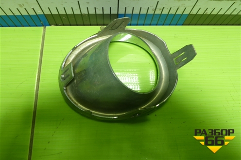 Накладка ПТФ левая (до 2014г) (622571LA0A) для Infiniti Infiniti QX56/QX80 (Z62) с 2010г (Ку икс56/80)