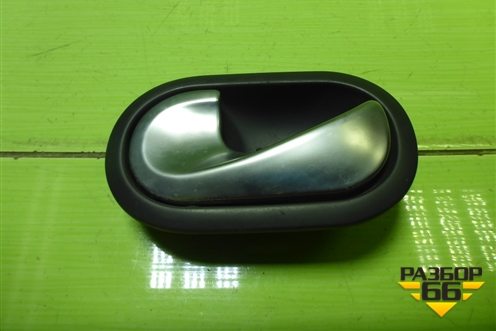 Ручка внутренняя двери задней левой (8200028487) для Renault Megane 2 с 2002-2009г (Меган)