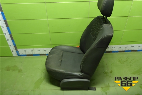 Сиденья комплект (после 2009г) для Renault Logan с 2004-2015г (Логан)