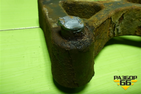 Кронштейн амортизатора заднего  (правый) (1769882) для Scania 4 Series с 1995-2005г