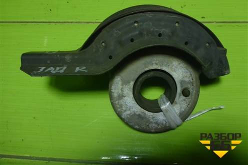 Пыльник амортизатора правый (8K0511540E) для Audi A4 (В8) с 2007-2015г (А4)