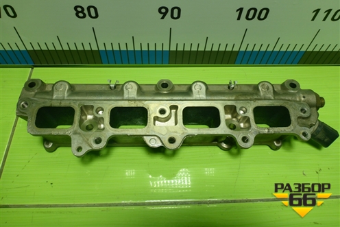 Рейка топливная рампа (1.4л CAXA) для Skoda Yeti с 2009г (Етти)