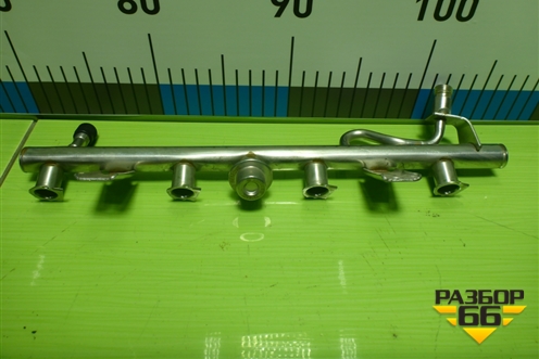 Рейка топливная рампа для Mercedes Benz C-Klass W204 с 2007-2014г (Ц)