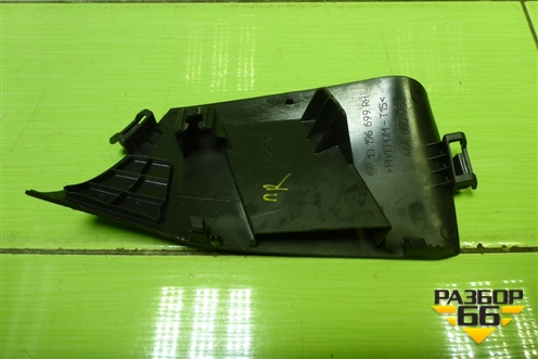 Накладка на торпедо (правая) (13196699) для Opel Corsa D с 2006-2014г (Корса Д)