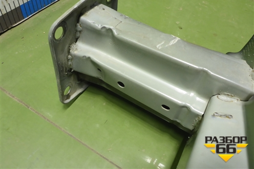 Усилитель переднего бампера (KD53085) для Mazda CX 5 с 2012-2016г (СХ5)