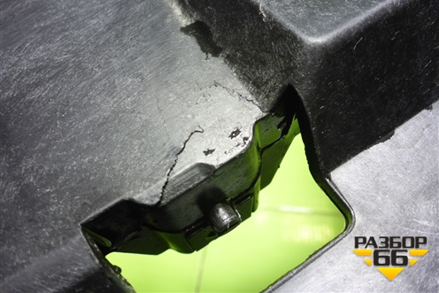 Кронштейн решетки радиатора (5509020XKZ0YA) для Haval M6 с 2021г (М6)