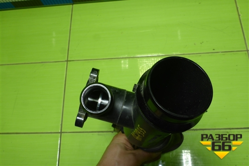 Патрубок интеркулера (1119320XSY13A) для Haval M6 с 2021г (М6)