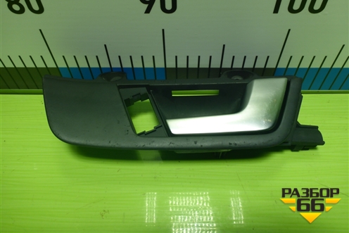 Ручка внутренняя двери передней правой (правый руль) (8E2837020) для Audi A4 (В7) с 2004-2009г (А4)