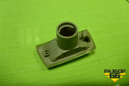 Повторитель на крыло (13252455) для Opel Corsa D с 2006-2014г (Корса Д)