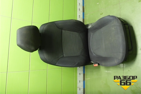 Сиденья комплект (седан, без подогрева) для Hyundai Solaris с 2010-2016г (Солярис)