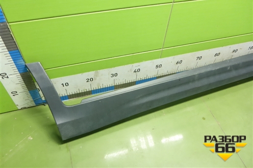 Накладка на порог наружная правая (01862742) для Geely Atlas с 2016-2022г (Атлас)