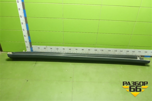 Накладка на порог наружная правая (A1676981401) для Mercedes Benz GLE-Klass V167 с 2018г (ГЛЕ)