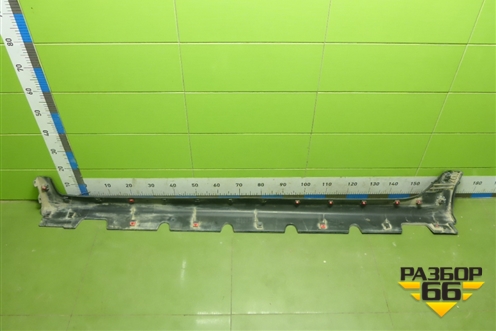 Накладка на порог наружная правая (X-Line) (87754H0500) для Kia Rio с 2017г (Рио 4)