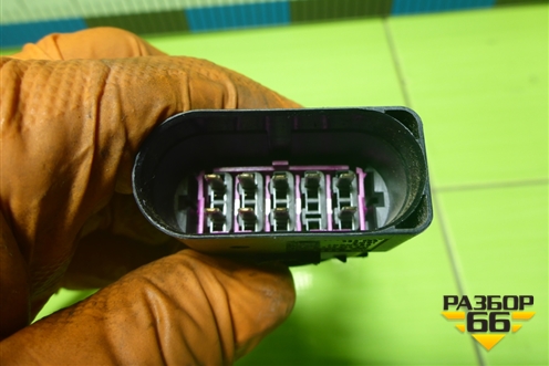 Проводка подкапотная для Audi A6 (C6) с 2004-2011г (А6)