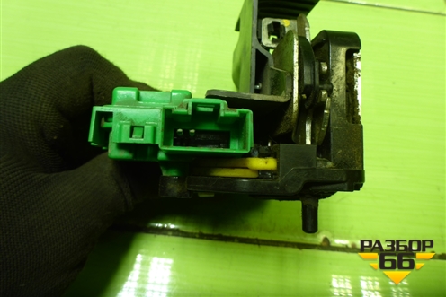 Замок двери задней левой для Hyundai Solaris с 2010-2016г (Солярис)