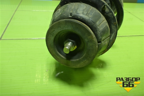 Амортизатор передний правый (546604L101) для Hyundai Solaris с 2010-2016г (Солярис)