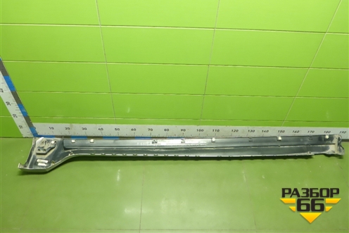 Накладка на порог наружная правая (5177360260) для Lexus LX-600 с 2021г (ЛХ)