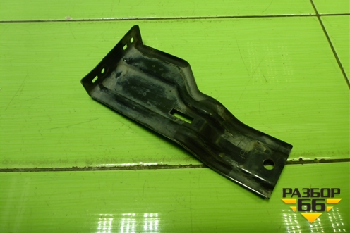 Кронштейн решетки радиатора левый для Hyundai Solaris с 2010-2016г (Солярис)