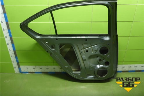 Дверь задняя левая (лифтбек) (5E5833055B) для Skoda Octavia (A7) с 2013г (Октавия)