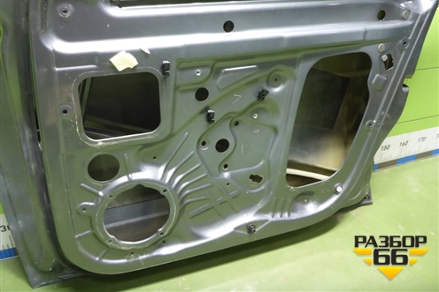 Дверь передняя правая (5E0831312) для Skoda Octavia (A7) с 2013г (Октавия)