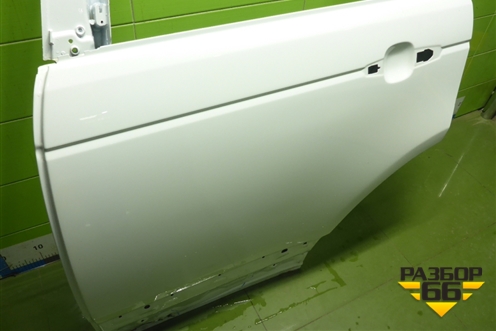 Дверь задняя левая (LR036403) для Land Rover Range Rover 4 с 2013-2022г (Вог)