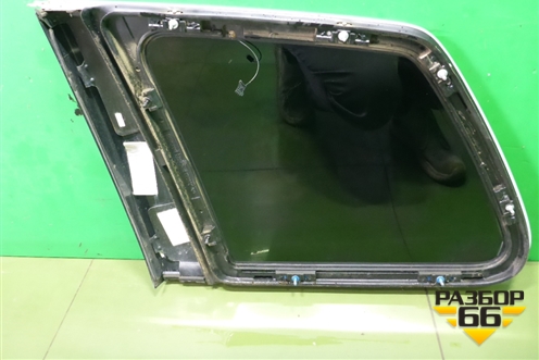 Стекло глухое правое (2008г) для Volkswagen Touareg c 2002-2010г (Туарег)